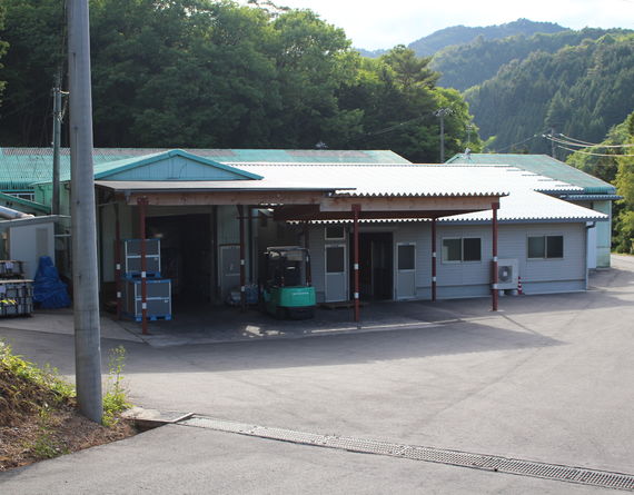 有限会社アドバンス
